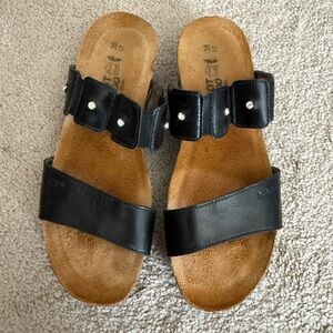 Naot Ashley Black Leather Sandals